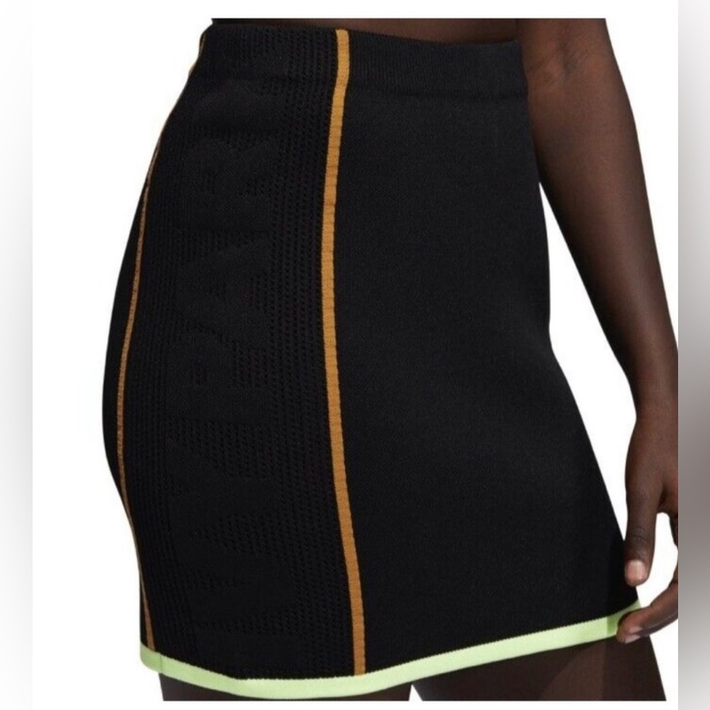 NWT Adidas IVY PARK collab knit mini skirt, black size Small